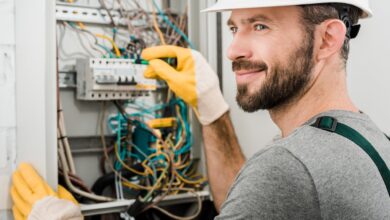 commercial electrician companies